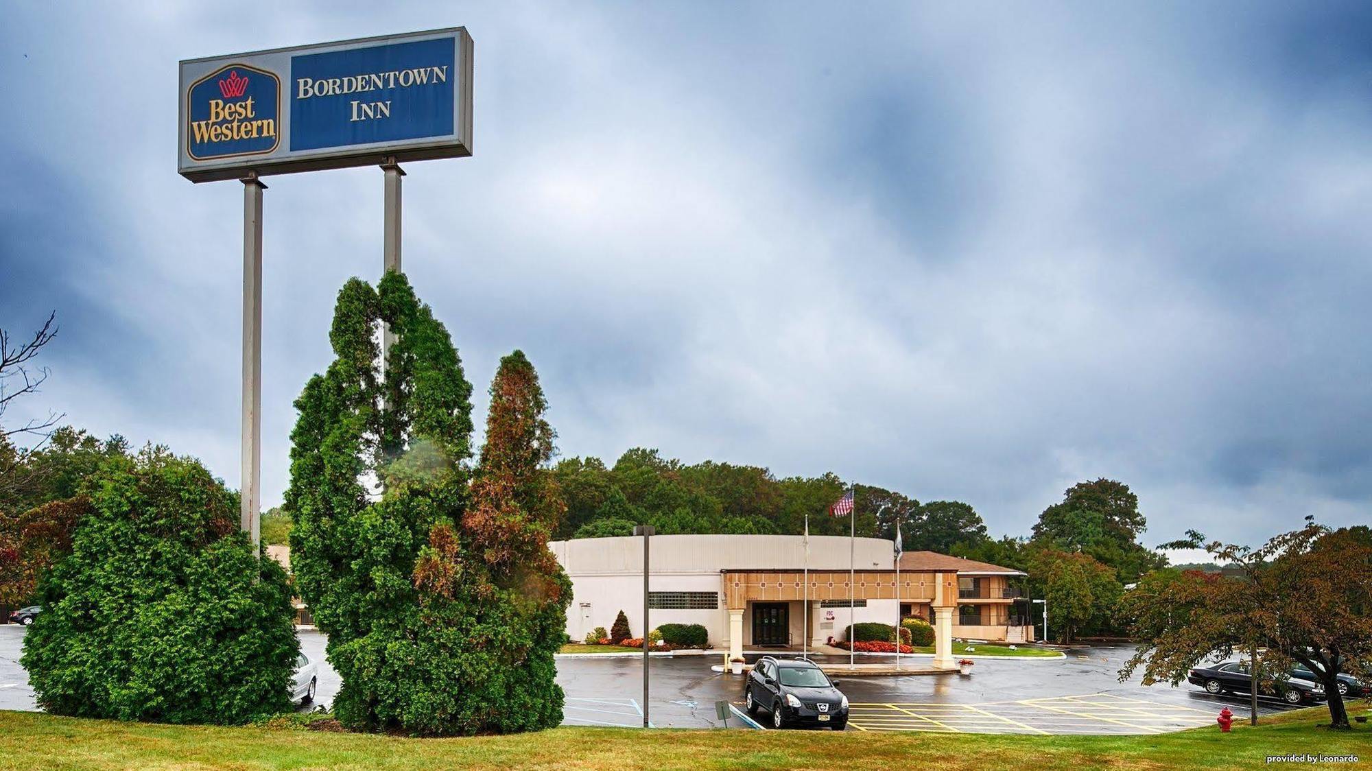 Best Western Bordentown Inn Exteriör bild